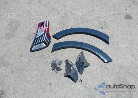 2019 Audi E-Tron Premium Plus из США, поврежденный, VIN WA1VABGE7KB023745